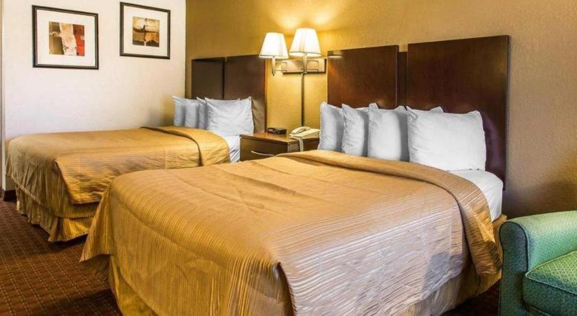 Quality Inn & Suites Near Panama City Beach Exteriör bild