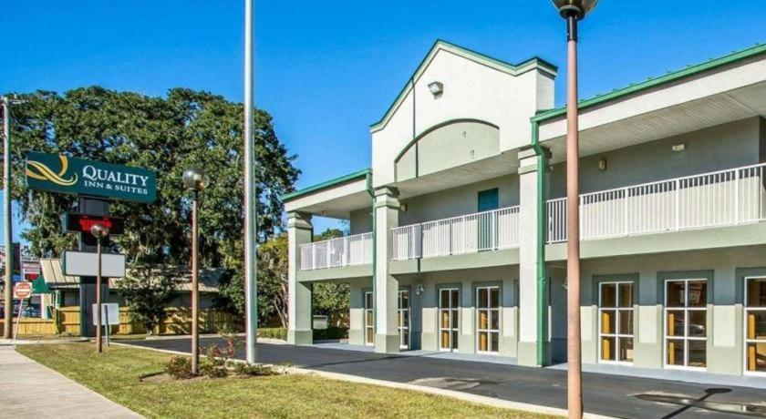 Quality Inn & Suites Near Panama City Beach Exteriör bild